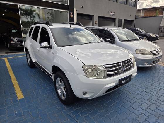 RENAULT DUSTER 1.6 DYNAMIQUE 4X2 16V FLEX 4P MANUAL RENAULT DUSTER 1.6 DYNAMIQUE 4X2 16V FLEX 4P MANUAL